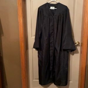 Jostens graduation gown